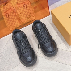 Louis Vuitton Trainer Sneaker